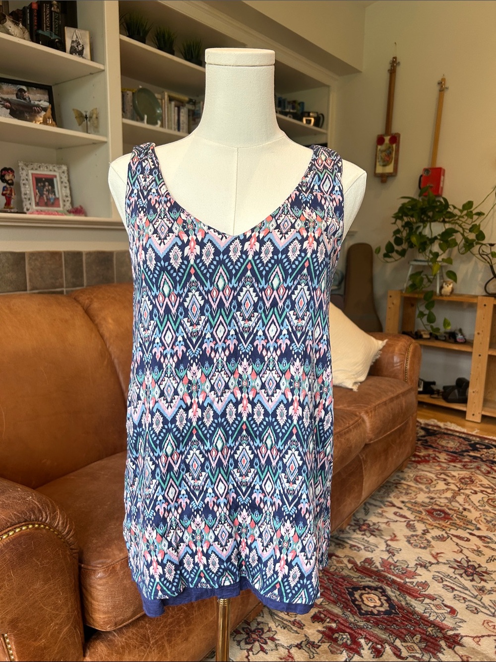 🌸3 FOR $20🌸 Navy Geometric Print Sleeveless Tank Top - Women